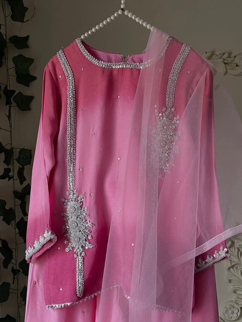 Manisha pink