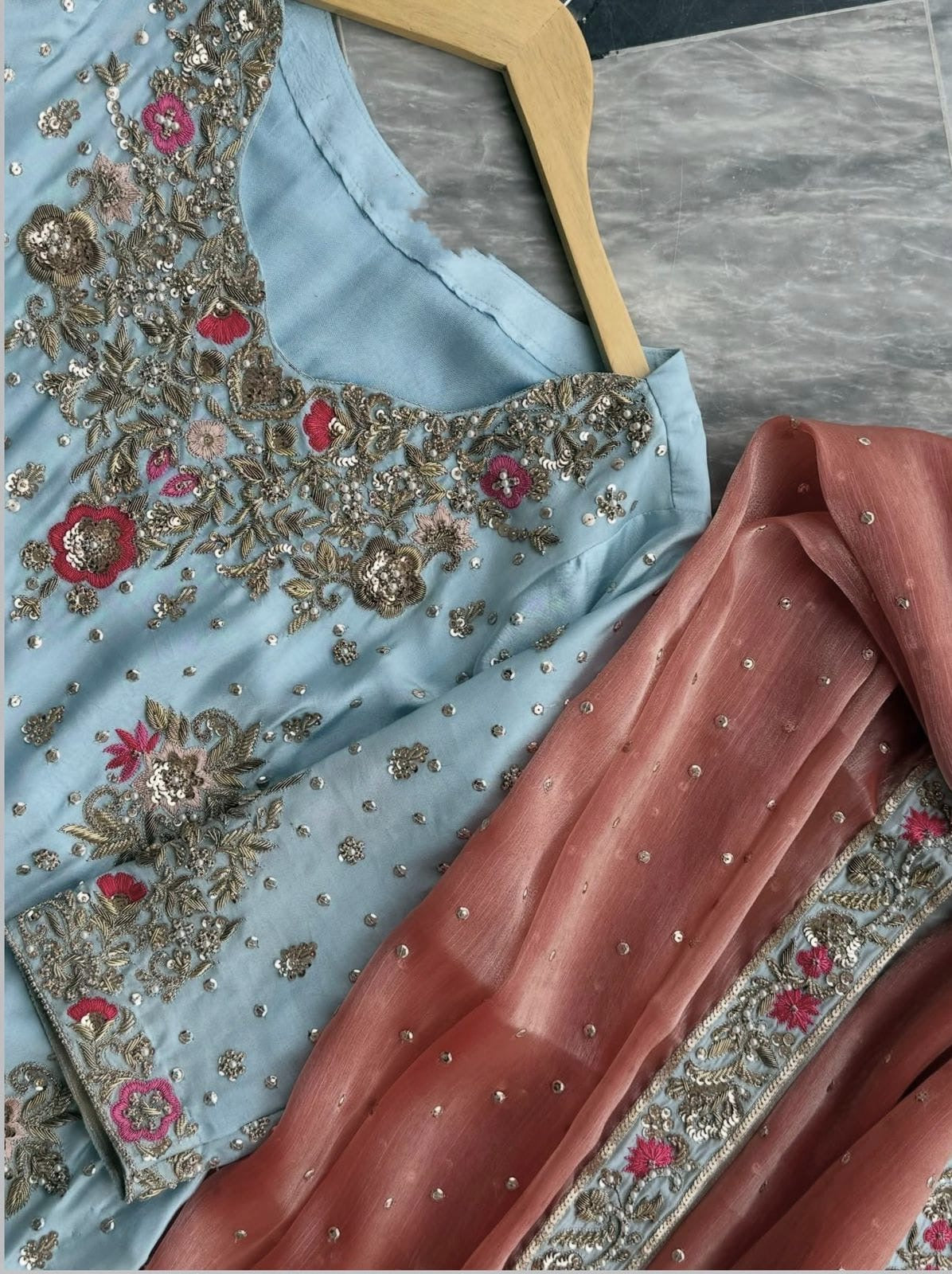 Aznoor by emaan