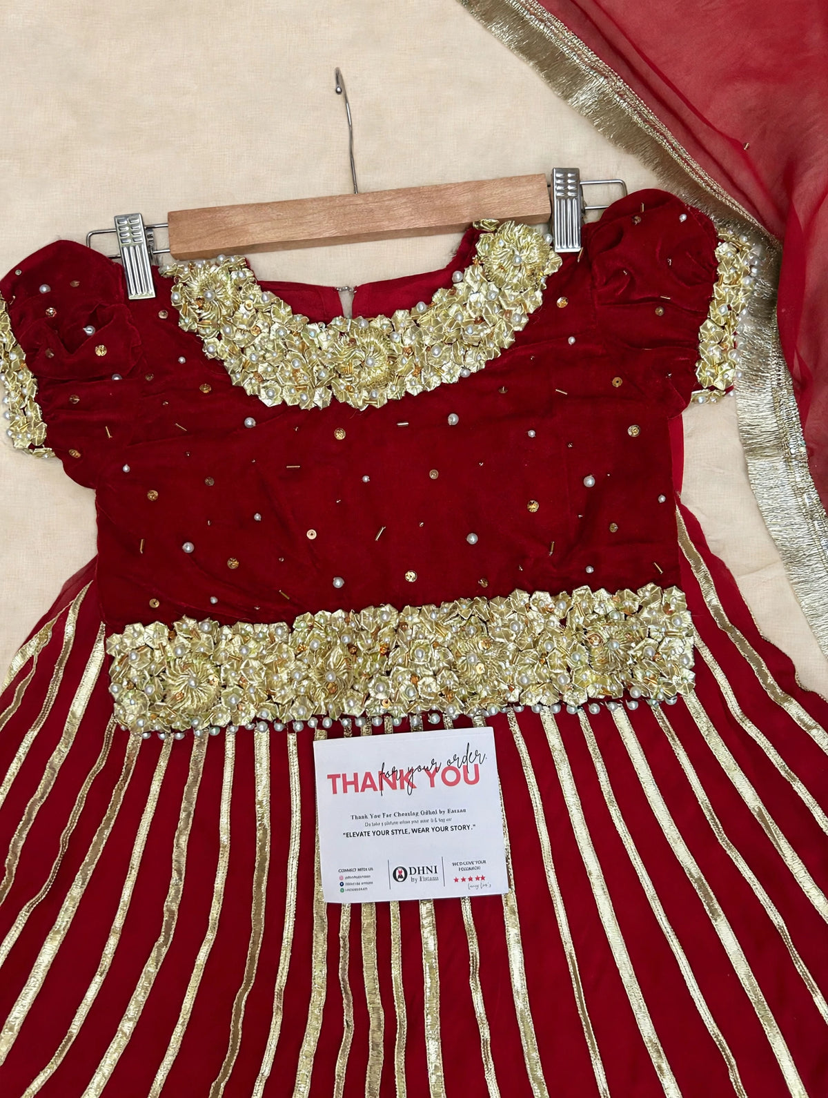 Zahra makhal moti red