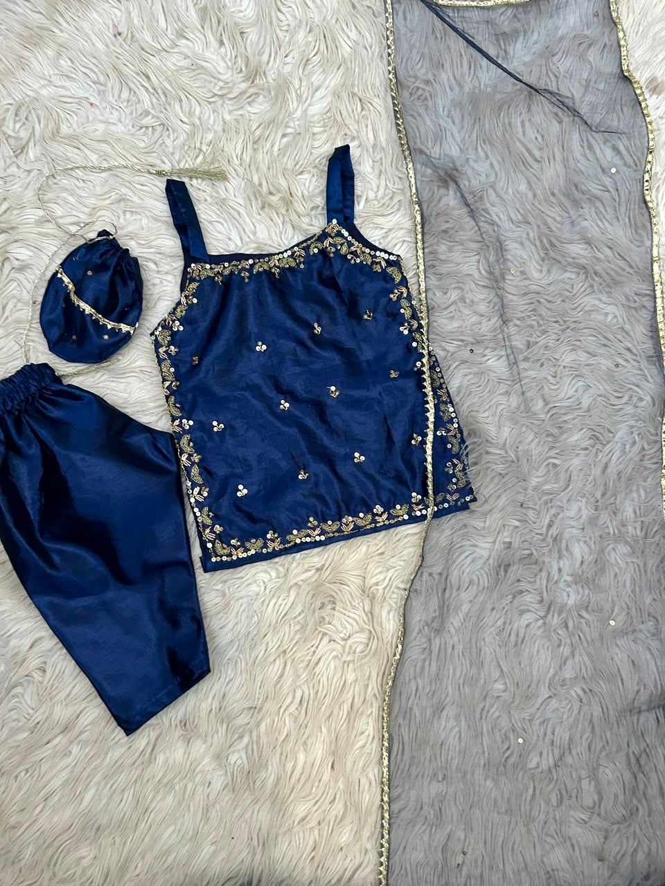 Blue gulbahar