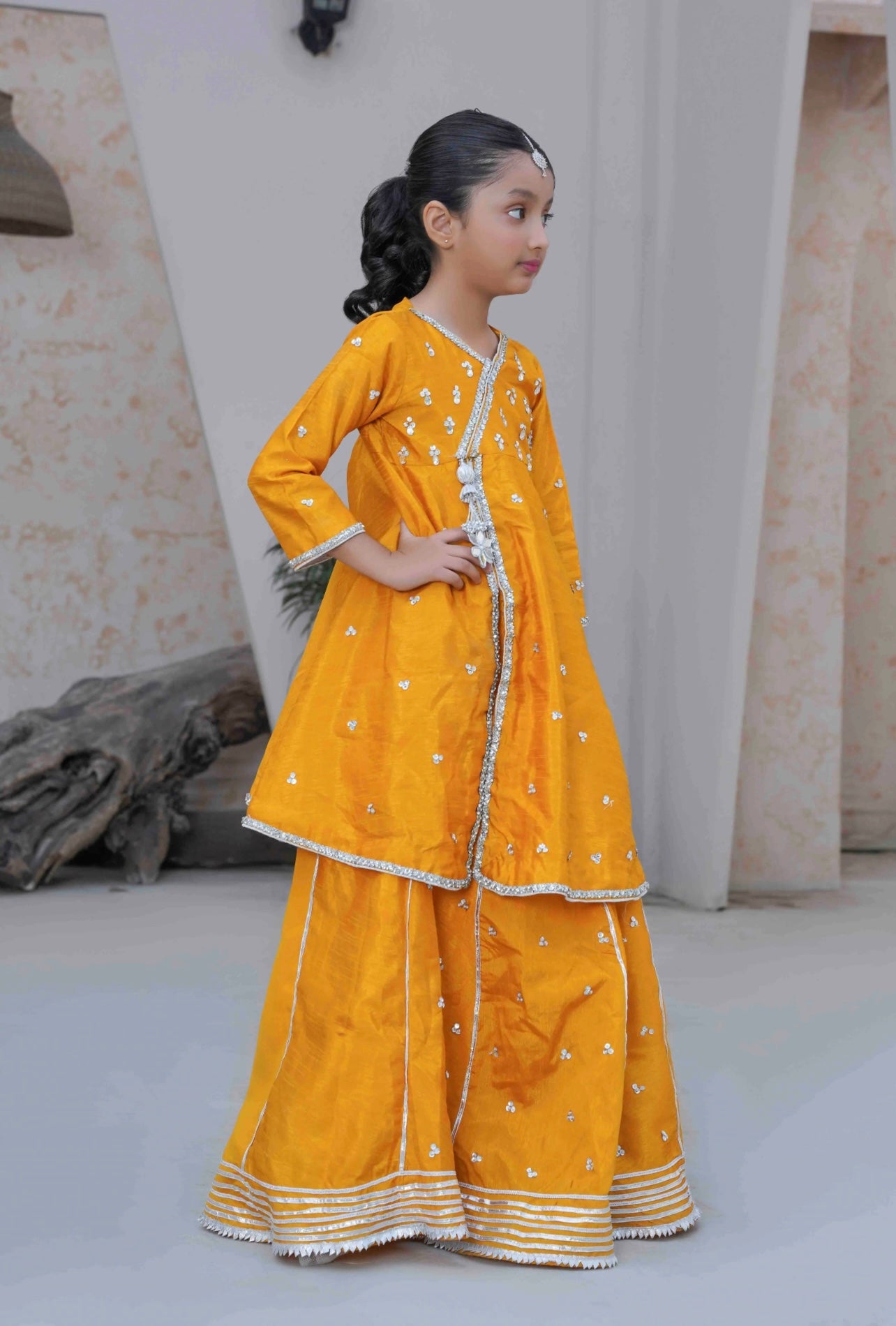 Gooriye by odhni by emaan