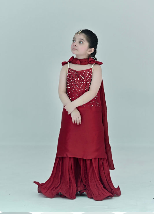 Amelia 4pc
